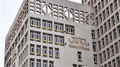 «المالية» تقرر رفع سعر الدولار الجمركي إلى 18.64 جنيه