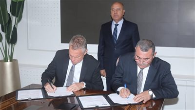 وزير النقل يشهد توقيع عقد تأجير العبارة «الرياض» لشركة MACNA السعودية 