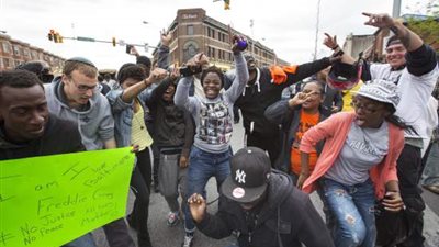 بالفيديو..الفرحة تسود مدينة 