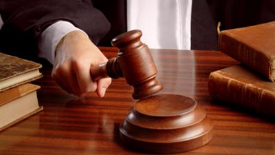  هونج كونج تدين 7 ضباط  لضربهم 