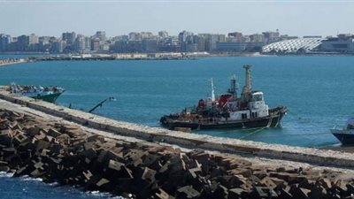 فتح بوغازي الإسكندرية والدخيلة أمام حركة الملاحة