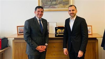 مصر تبحث مع المجر فرص التعاون الاستثماري المشترك