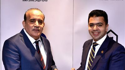 «معمار الأشراف» توقع عقود إنشاء وتطوير 4 محطات وقود بالقاهرة الجديدة
