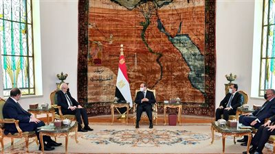 السيسي يؤكد حرص مصر على سلامة وأمن واستقرار لبنان