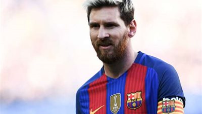 ميسي يعلن سبب تأجيل زيارته لمصر: 