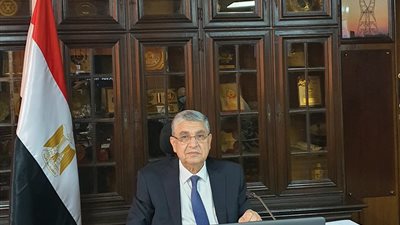 1,6 مليار جنيه لتطوير شبكات توزيع الكهرباء بقنا خلال 6 سنوات