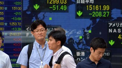 نيكي يرتفع وسط تعاملات ضعيفة