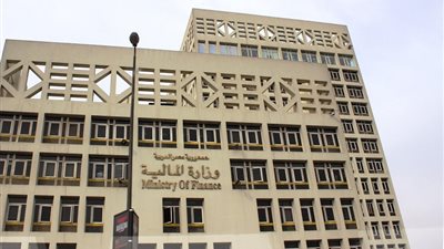 «المالية» تطرح أذون خزانة بقيمة 16,5 مليار جنيه