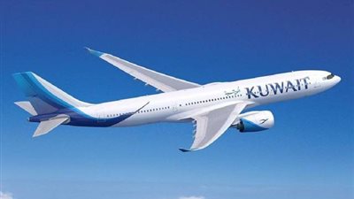الكويت تغلق الحدود وتعلق رحلات الطيران التجارى حتى أول يناير المقبل