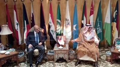 راشد يشارك في احتفالات تنصيب المدينة المنورة عاصمة السياحة الإسلامية (صور)