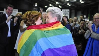 الشرطة الروسية تحظر مسيرة للمثليين في سان بيترسبورج