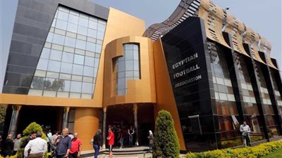 «اتحاد الكرة»: تعديل قيد اللاعبين حتى نهاية يناير وفتح باب الإعارات