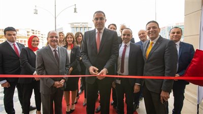 بنك أبوظبى التجارى مصر يفتتح فرع جديد بالتجمع الخامس