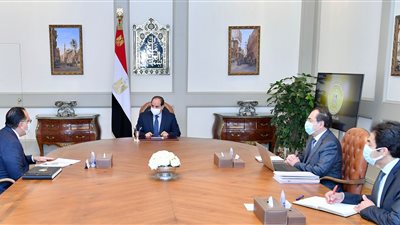 السيسي يوجه بمواصلة تنفيذ خطة توصيل الغاز الطبيعي ضمن «حياة كريمة»