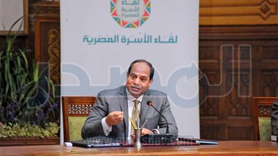 السيسى: أذكر نفسي وأجهزة الدولة بالمصري 