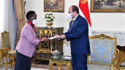 السيسي يؤكد اعتزاز مصر بالعلاقات التاريخية المتميزة مع تنزانيا