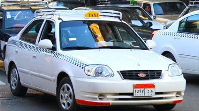 «صائغ الجمالية» فقد 1.5 مليون جنيه داخل تاكسي.. والمباحث أعادتها له