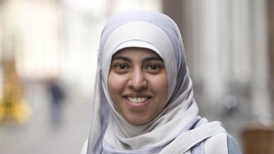 وزيرة الإعلام اليمنية تعلن التعليق المؤقت للرحلات الجوية إلى مطار صنعاء