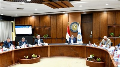 «الملا» يعلن بدء إجراءات إقامة المنطقة البترولية الحديثة بالتبين