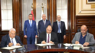  برتوكول تعاون بين «الزراعة» والبنك الزراعي وهيلثي ميلك لتحسين سلالات الثروة الحيوانية