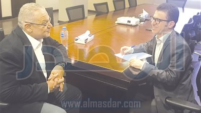 طارق عبداللطيف: طرح سيارة 