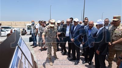 رئيس الوزراء يتفقد أعمال المنطقة الصناعية بشرق بورسعيد