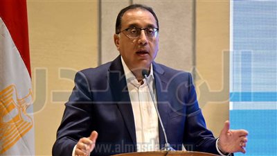 رئيس الوزراء يطلق استراتيجية تنمية صناعة السيارات