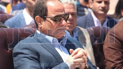 السيسي يتفقد مشروع مدينة الجلالة بالبحر الأحمر