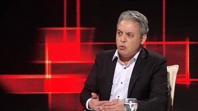 الحبس سنة لمعتز مطر بعد سب أسرة قاضي وادي النطرون