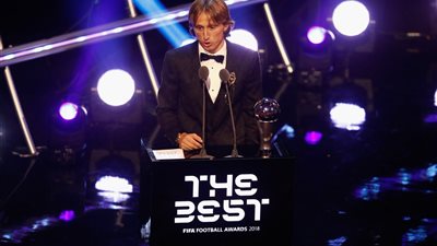 مودريتش أفضل لاعب في العالم..ومحمد صلاح يفوز بجائزة 