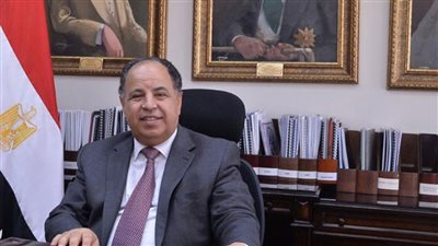 وزير المالية يعلن بدء صرف مرتبات ديسمبر للعاملين بالدولة