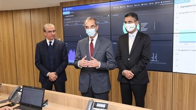 وزير الاتصالات: مركز لمراقبة خدمات البريد واكتشاف الأعطال
