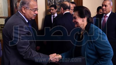 محافظ البحيرة: تمكين المرأة المعيلة أهم أولوياتنا بمشاركة المجتمع المدني