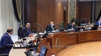 مدبولي يوجه بإزالة مخالفات البناء بالأراضي الزراعية على نفقة المخالفين