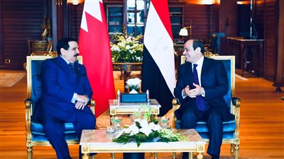 السيسي يبحث مع آل خليفة تعزيز التعاون المشترك بين مصر والبحرين