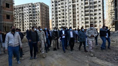 مساعد رئيس الوزراء تتفقد وحدات «تطوير عواصم المحافظات والمدن» بالفيوم