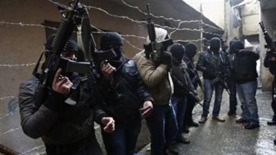 سقوط تشكيل عصابي ينتحل صفة أفراد شرطة لسرقة المواطنين بالإسكندرية 