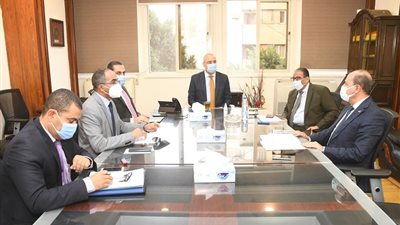 «الجزار» يوجه بتشكيل لجنة لمتابعة الموقف التنفيذي لمبادرة «حياة كريمة»