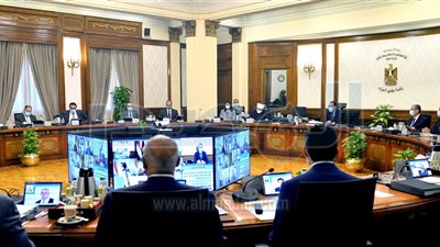 «الوزراء»: الترخيص لوزير الكهرباء بالتعاقد لاستكشاف المعادن