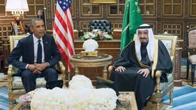 خادم الحرمين الشريفين والرئيس الأمريكي يبحثان مستجدات الأوضاع في المنطقة