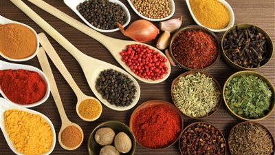 دراسة: التوابل غنية بالمواد المضادة للأكسدة وتقي من أمراض القلب