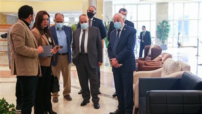 «التراس» ومحافظ دمياط يبحثان تجهيز الحي الحكومي في العاصمة الإدارية