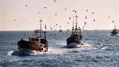 عودة مراكب الصيد الثلاثة المفرج عنها بالسودان الي ميناء 