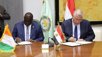 وزير الزراعة يبحث مع نظيره الإيفواري تعزيز التعاون المشترك بين البلدين