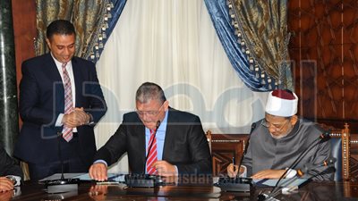 توقيع بروتوكول تعاون لاستكمال اعمال مشروع توثيق ذاكرة الازهر الشريف الكترونياً