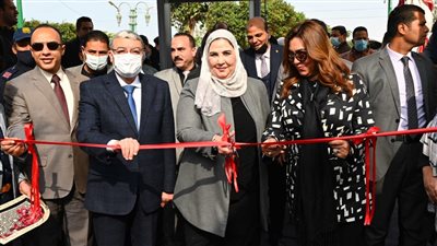 وزيرة التضامن تفتتح معرض «ديارنا» للأثاث والحرف اليدوية بالمنيا