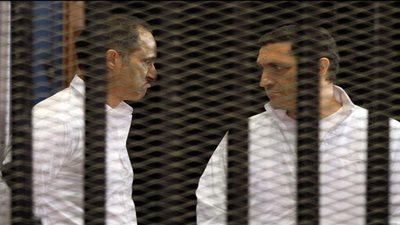 اليوم.. استئناف محاكمة نجلي مبارك في 