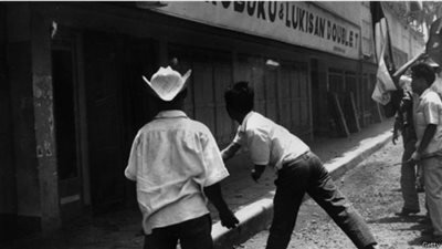 إندونيسيا تفتح ملفات مذابح  راح ضحيتها نصف مليون قتيل عام 1965  