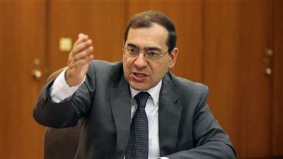 وزير البترول يوجه بالإسراع فى مشروعات التحول الرقمي