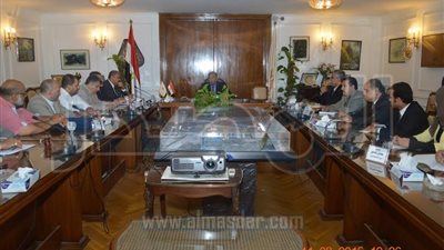 حنفى : بطاقة التموين الذكية تتضمن فارق نقاط القمامة و البوتاجاز وزيت الطعام المستعمل